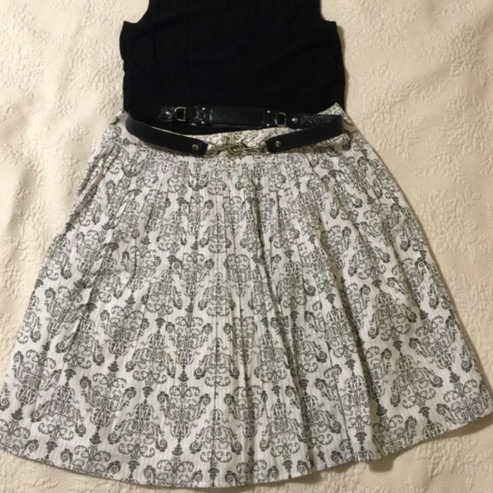 LOFT Black and White Skirt
